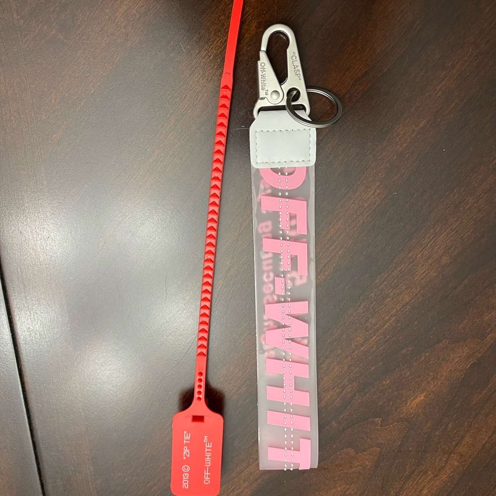 Off-White Red Zip Tie Keychain